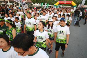 BIB: 
                            <button type="button" onclick="openModal(3530915)" class="btn btn-primary btn-sm float-right btn-popup" data-toggle="modal" data-target=".modal-high-quality">
                        <i class="fas fa-shopping-cart"></i> Add to Cart
                    </button>
                                            <button type="button" onclick="isThisMe(3530915, true)" class="btn btn-success btn-sm float-right btn-popup btn-isme hidden" data-toggle="tooltip" data-placement="bottom" title="นี่คือรูปของคุณใช่ไหม คลิกที่นี่เพื่อเอาเข้าอัลบั้ม">
                        <i class="fas fa-plus"></i> Add to album
                    </button>
                    <button type="button" onclick="isThisMe(3530915, false)" class="btn btn-warning btn-sm float-right btn-popup btn-isnotme hidden">
                        <i class="fas fa-ban"></i> Remove from album
                    </button>